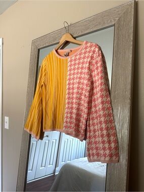 Dolan Anthropologie Flare Sleeve Sweater Pink Houndstooth Yellow Stripe Size XS